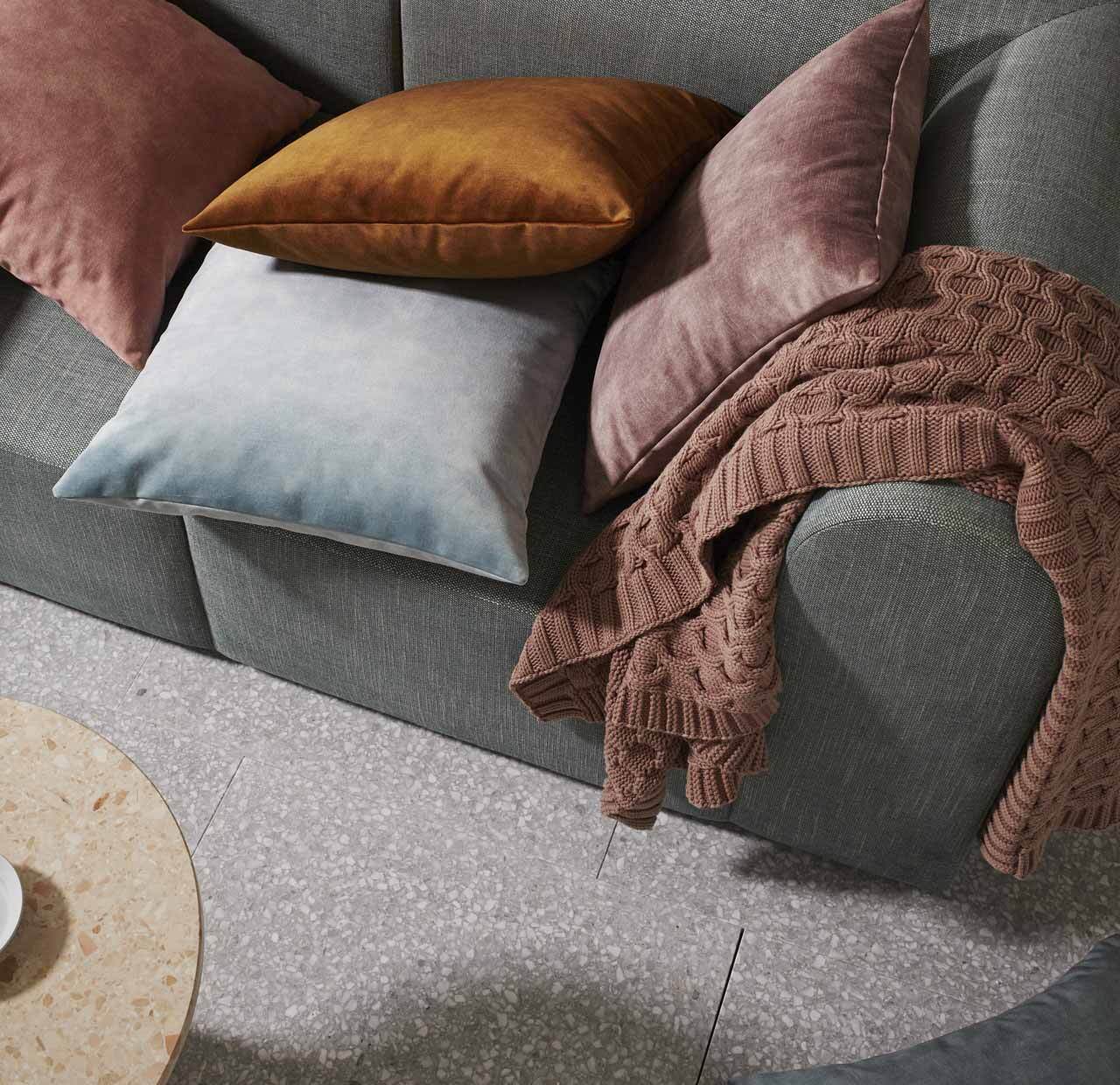 Lovely velvet cushion Aqua