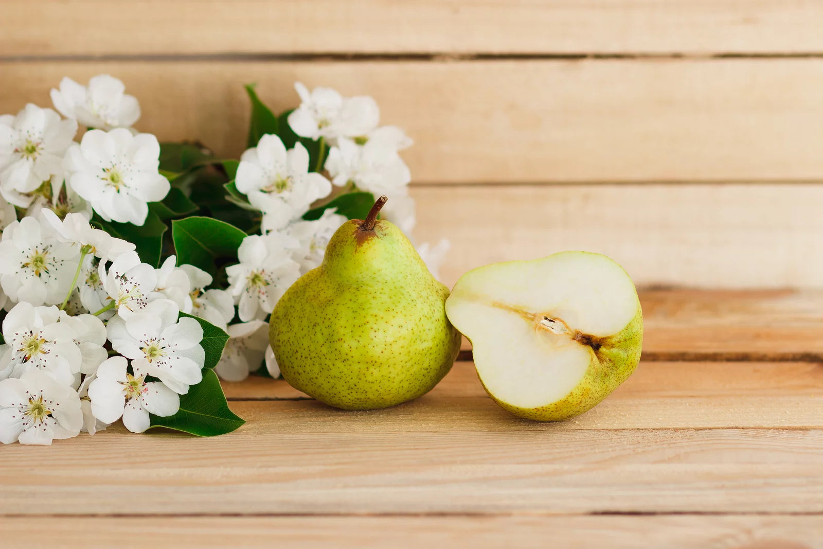 Flower Box Home Fragrances | Flowers and Pear