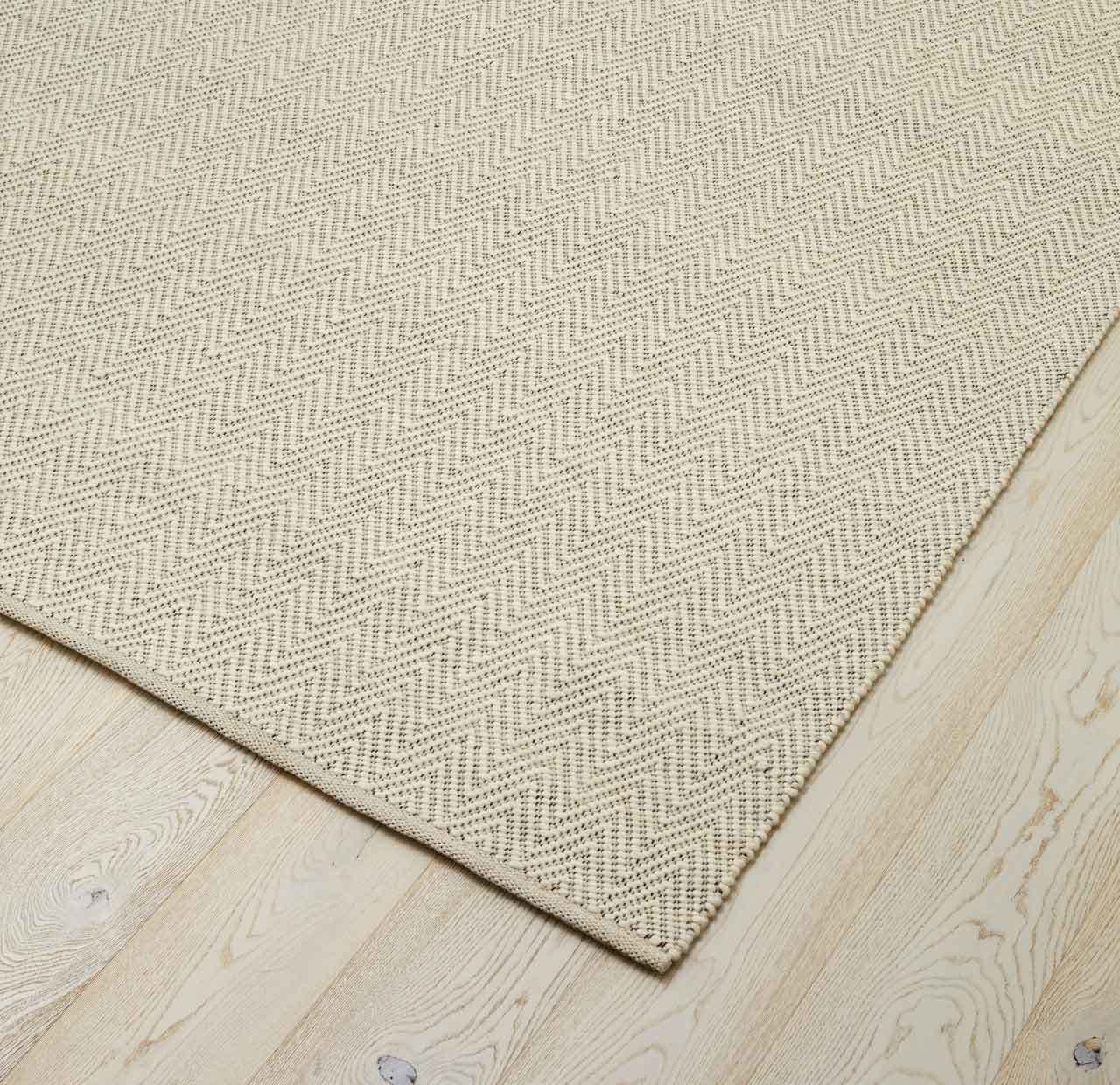 Matterhorn Rug Seasalt 200 x 300cm